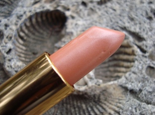 revlon super lustrous lipstick apricot fantasy